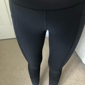 Black lulu lemon leggings